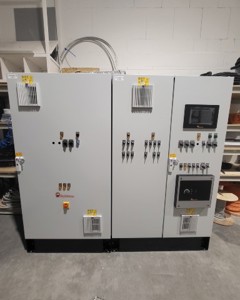 Control cabinet broilers farm Focke house 2, w/viper touch